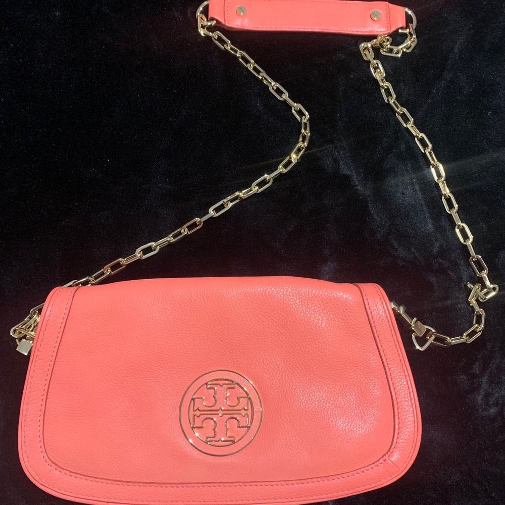 Tory Burch clutch.